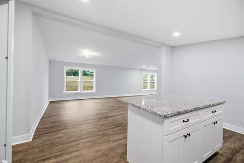 222 Sandi Cir, Pendleton, SC 29670 photo 9
