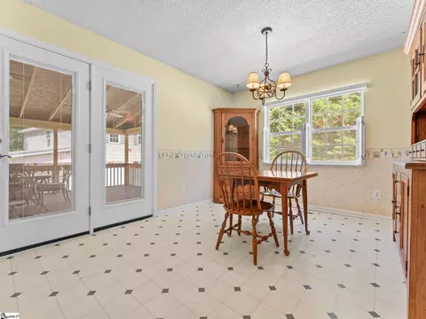 Dining - 119 Mockingbird Ln, Easley, SC 29640 photo 1 of 3