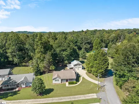 View/Area - 119 Mockingbird Ln, Easley, SC 29640 photo 5 of 6