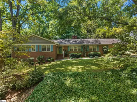 105 Morningdale Dr, Greenville, SC 29609