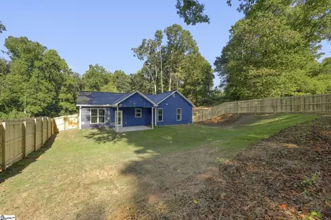 Exterior - 264 River St, Duncan, SC 29334 photo 6 of 7