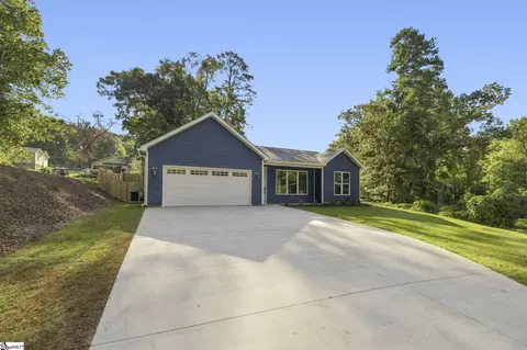 Exterior - 264 River St, Duncan, SC 29334 photo 3 of 7