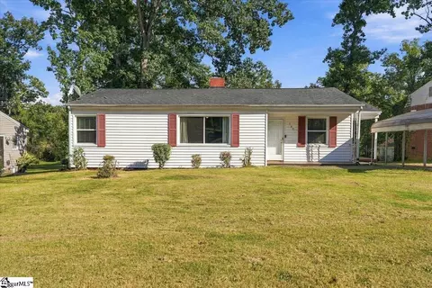 130 Overbrook Ct, Spartanburg, SC 29306