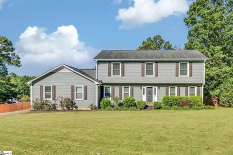 438 Maplecroft St, Spartanburg, SC 29303