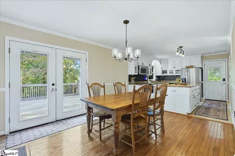 Dining - 500 Pinewood Dr, Pendleton, SC 29670 photo 1 of 2