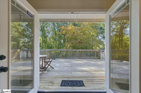 Exterior - 500 Pinewood Dr, Pendleton, SC 29670 photo 3 of 10