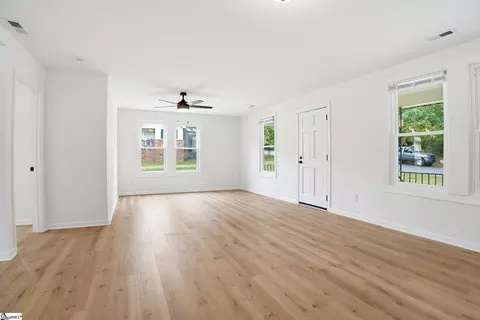 Living - 23 Spring St, Pelzer, SC 29669 photo 5 of 5