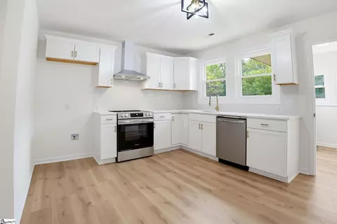 Kitchen - 23 Spring St, Pelzer, SC 29669 photo 1 of 5