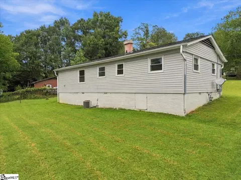 Exterior - 106 Preston St, Easley, SC 29640 photo 5 of 6
