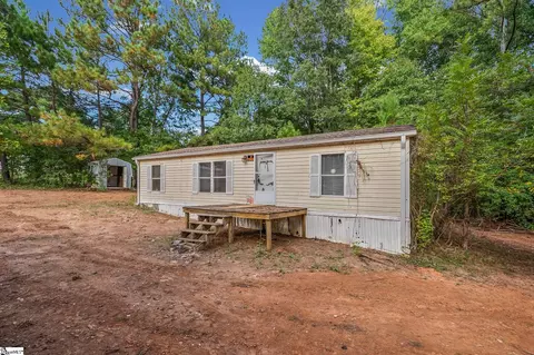 184 Durbin Farm Rd, Gray Court, SC 29645