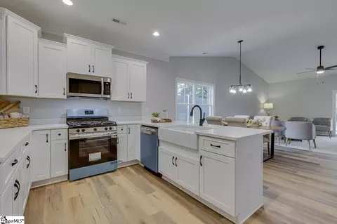Kitchen - 110 N 6th St, Easley, SC 29640 photo 1 of 5
