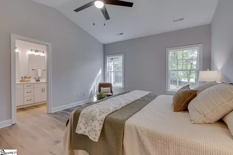 Bedroom - 110 N 6th St, Easley, SC 29640 photo 6 of 7
