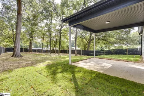 Exterior - 110 N 6th St, Easley, SC 29640 photo 3 of 8