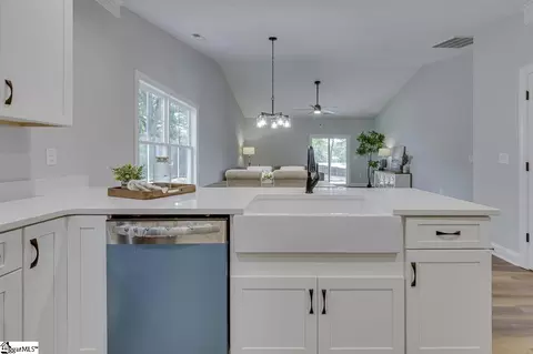 Kitchen - 110 N 6th St, Easley, SC 29640 photo 5 of 5