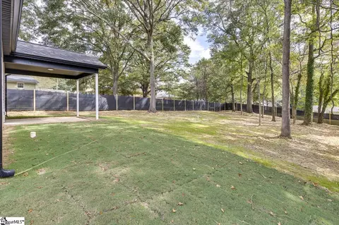 Exterior - 110 N 6th St, Easley, SC 29640 photo 5 of 8