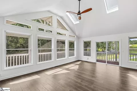 Living - 241 Bramlett Rd, Greer, SC 29651 photo 3 of 4