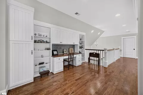 Entry Way - 101 Treetops Ct, Greer, SC 29650 photo 5 of 5
