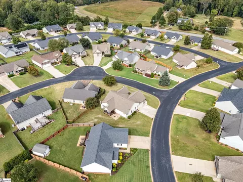 View/Area - 503 Cornucopia Ln, Inman, SC 29349 photo 5 of 8