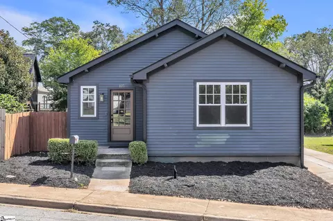 105 Burns St, Greenville, SC 29605