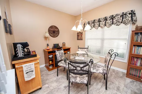 Dining - 341 Archway Dr, Moore, SC 29369 photo 2 of 2