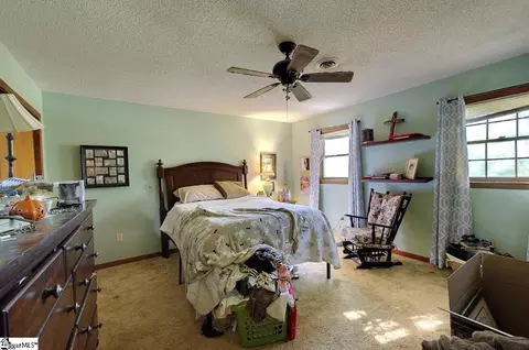 Bedroom - 103 Mcmanis Ln, Pickens, SC 29671 photo 7 of 9