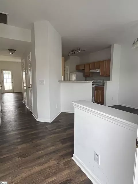 Entry Way - 205 Spring Crossing Cir, Greer, SC 29650 photo 1 of 2