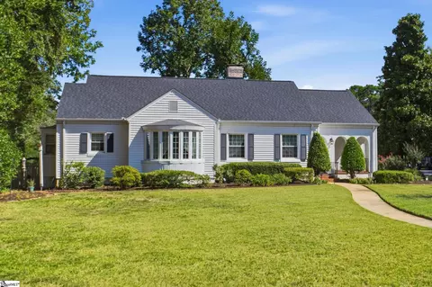 2421 Augusta St, Greenville, SC 29605
