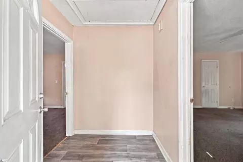 Entry Way - 108 Mattison Dr, Williamston, SC 29697 photo 1 of 2