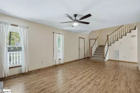 Living - 302 Hamilton Dr, Easley, SC 29640 photo 1 of 2