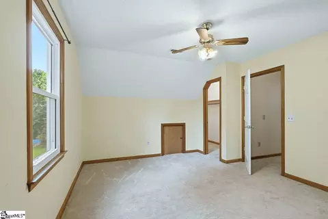 Bedroom - 302 Hamilton Dr, Easley, SC 29640 photo 4 of 5