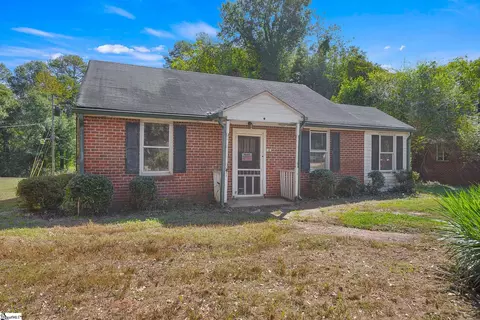 18 Ridgeway Dr, Greenville, SC 29605