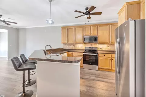 Kitchen - 118 Shipyard Cir, Anderson, SC 29621 photo 2 of 2