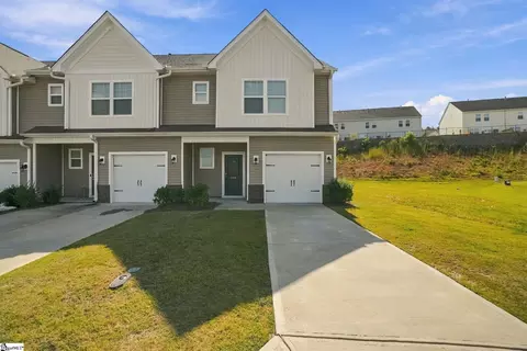 211 Stone Fruit Ct, Duncan, SC 29334