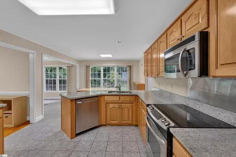 Kitchen - 319 Cedar Bluff Dr, Moore, SC 29369 photo 1 of 3