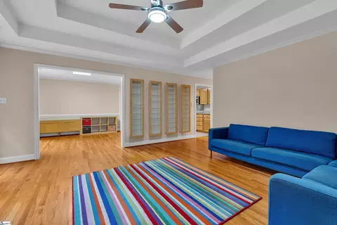 Living - 319 Cedar Bluff Dr, Moore, SC 29369 photo 4 of 4