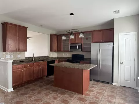Kitchen - 202 Elise Dr, Greer, SC 29650 photo 1 of 2