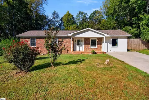 5 E Oak Hill Ct, Piedmont, SC 29673