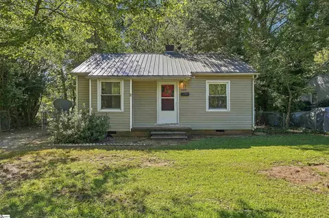 101 Tyler Ct, Spartanburg, SC 29301