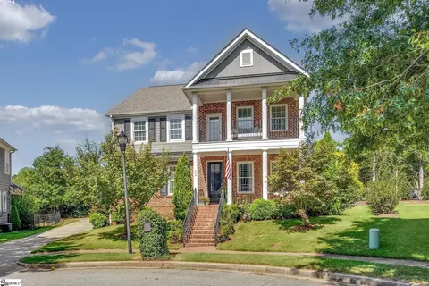 620 Berkmans Ln, Greenville, SC 29605