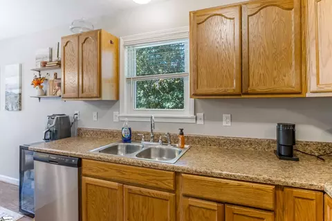 Kitchen - 116 Zion St, Easley, SC 29640 photo 3 of 4