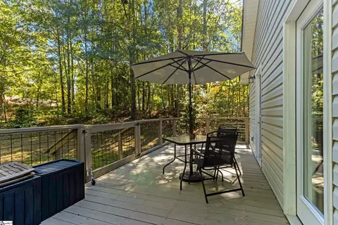 Exterior - 116 Zion St, Easley, SC 29640 photo 6 of 9