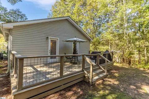 Exterior - 116 Zion St, Easley, SC 29640 photo 7 of 9