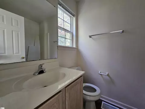 Bath - 236 Campus Dr, Central, SC 29630 photo 1 of 3
