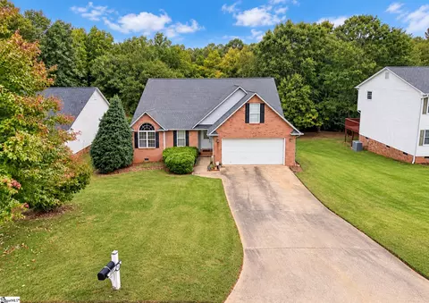 149 Riverrun Dr, Spartanburg, SC 29303