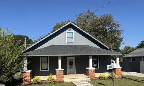 102 Judson Rd, Greenville, SC 29611
