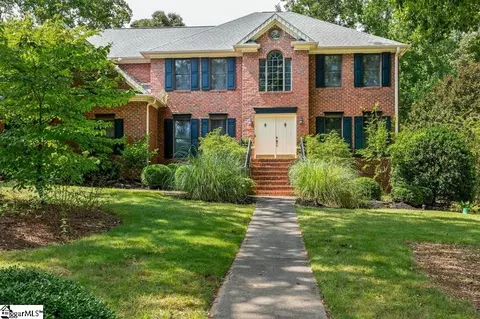 220 Hillsboro Trce, Spartanburg, SC 29301