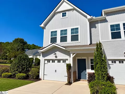 Exterior - 9 Jaycee Ct, Greenville, SC 29607 photo 5 of 7