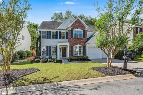 16 Breckenridge Ct, Greenville, SC 29615