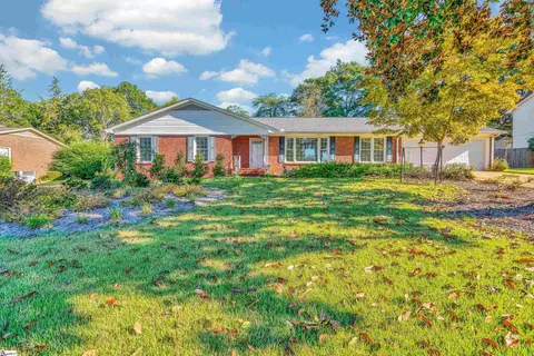 100 Overton Ave, Greenville, SC 29617