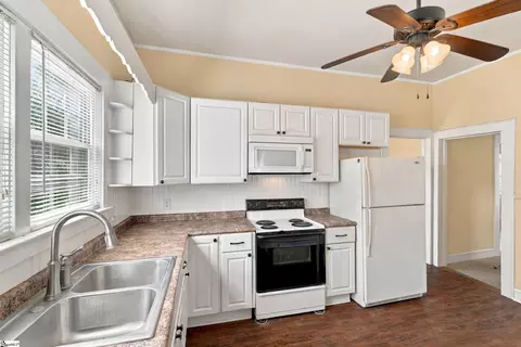 Kitchen - 105 S 6th St, Easley, SC 29640 photo 2 of 3